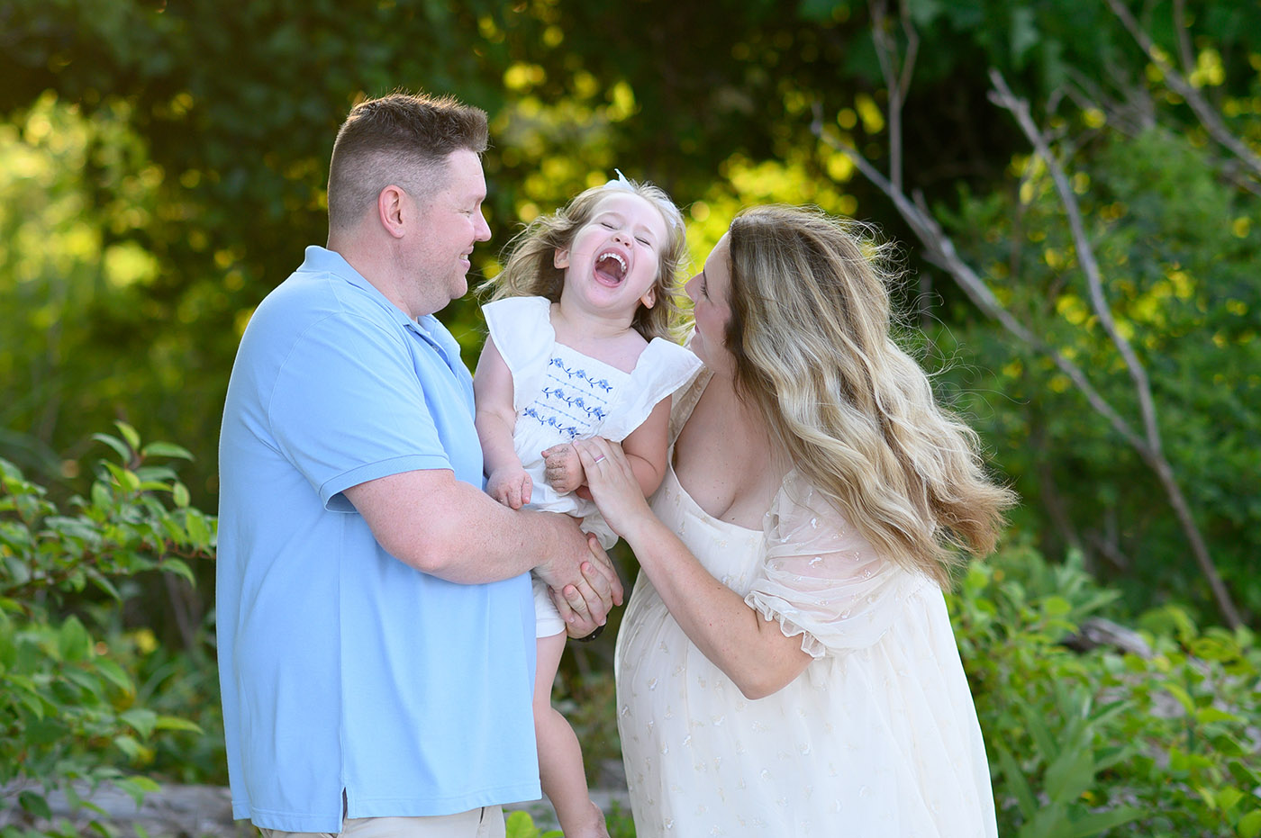 Chesapeake Beach | Family Portrait Session | Maternity Session | Val + Bill