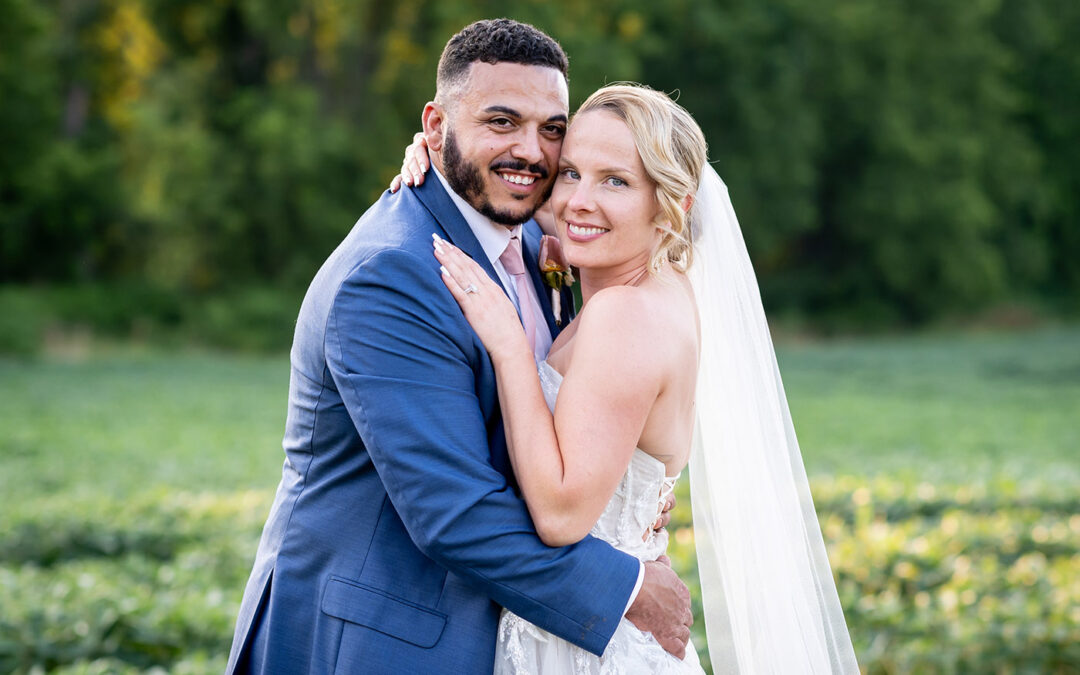 Hummingbird Chateau Wedding | Maryland Wedding | Julia + Rich