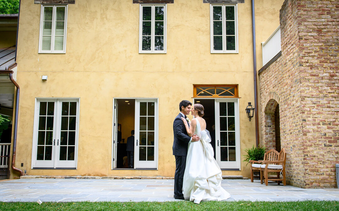 Vienna Virginia Micro Wedding with a Tuscany Feel | Backyard Wedding | Annie + Sydney